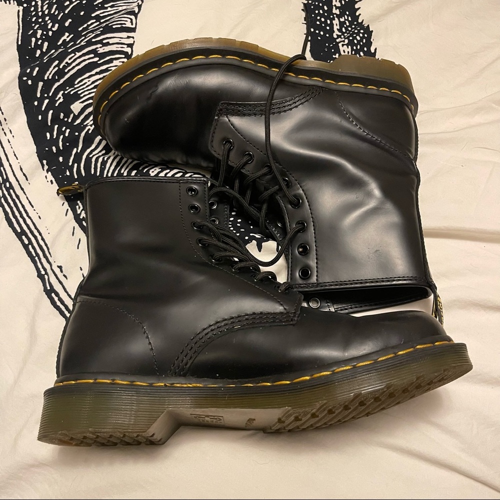 Womens Dr. Martens